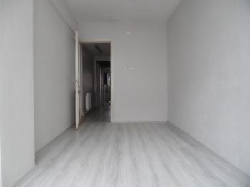 ÇORLUDA ATATÜRK BULVARI VE KİLER KAVŞAĞINA YAKIN SATILIK DAİRE 