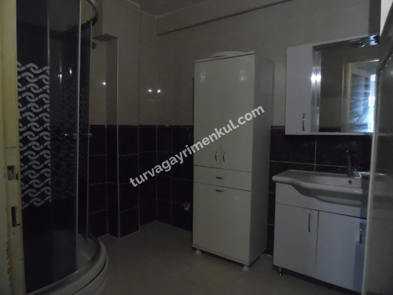 ÇORLUDA ATATÜRK BULVARI VE KİLER KAVŞAĞINA YAKIN SATILIK DAİRE 