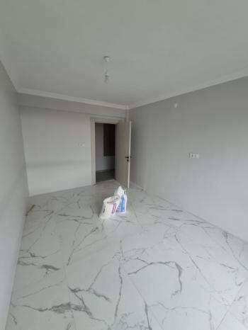 AFYON ÜÇOK EMLAKTAN HARBİŞ GAZİ MAH SATILIK SIFIR 3+1-- 2+1 DAİRELER