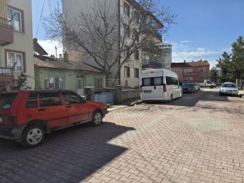 AFYON ÜÇOK EMLAKTAN ESENTEPE MAH 3+1 100M²  MÜSTAKİL EV