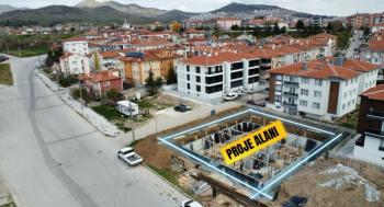 AFYON ÜÇOK EMLAKTAN MARESAL F ÇAKMAK MAH SATILIK SIFIR LÜX 3+1 DAİRELER