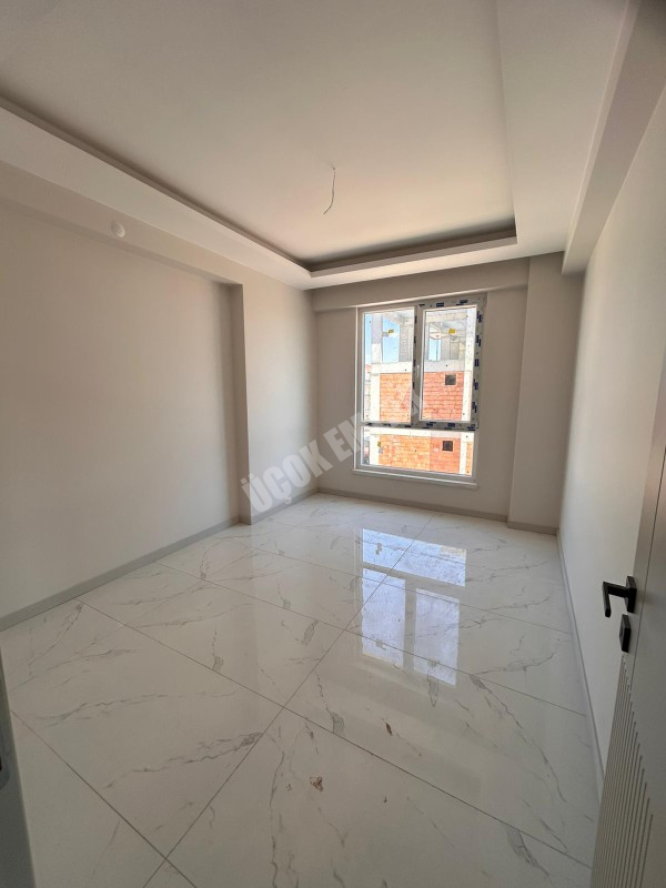 AFYON ÜÇOK EMLAKTAN MAREŞAL F ÇAKMAK MAH SATILIK SIFIR 3+1 DAİRELER 