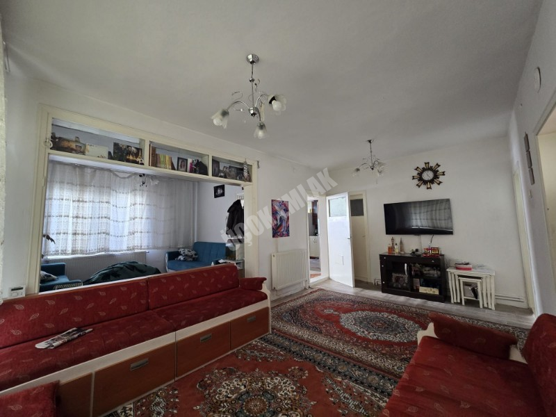 AFYON ÜÇOK EMLAKTAN ESENTEPE MAH 3+1 100M²  MÜSTAKİL EV