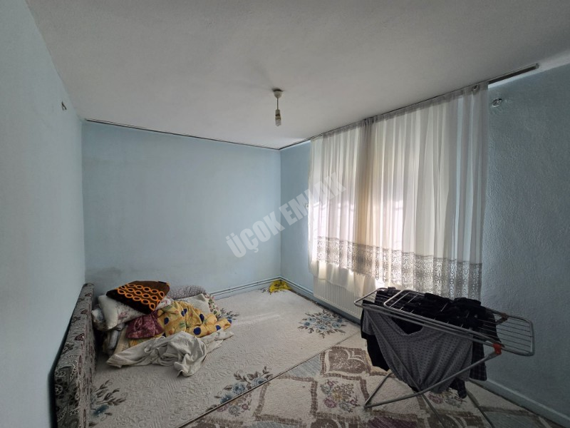 AFYON ÜÇOK EMLAKTAN ESENTEPE MAH 3+1 100M²  MÜSTAKİL EV