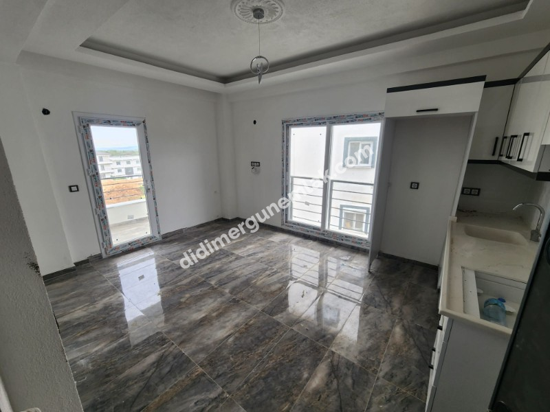 HİSAR MAHALLESİ’NDE 1+1 ARA KAT ­­­­| ARKA CEPHE SATILIK SIFIR DAİRE