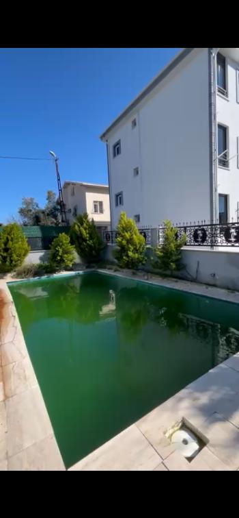 Marmara Ereğli satılık havuzlu villa