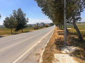 ALAYKÖYDE ANAYOLU ÜZERİ SATILIK ARSALAR