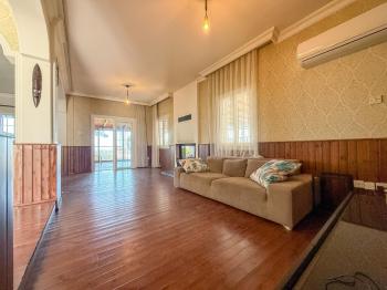 Bellapais, Girne’de, Kiralık 3+1 villa.