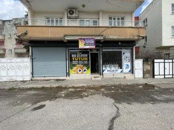 YILMAZ EMLAK'TAN HÜRRİYET MAHALLESİNDE JANDARMA YOLUNDA SATILIK 100m² DÜKKAN