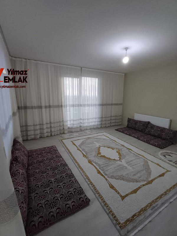 YILMAZ EMLAK'TAN TURGUT ÖZAL MAH. EN ÜST KAT SATILIK 2+1 DAİRE