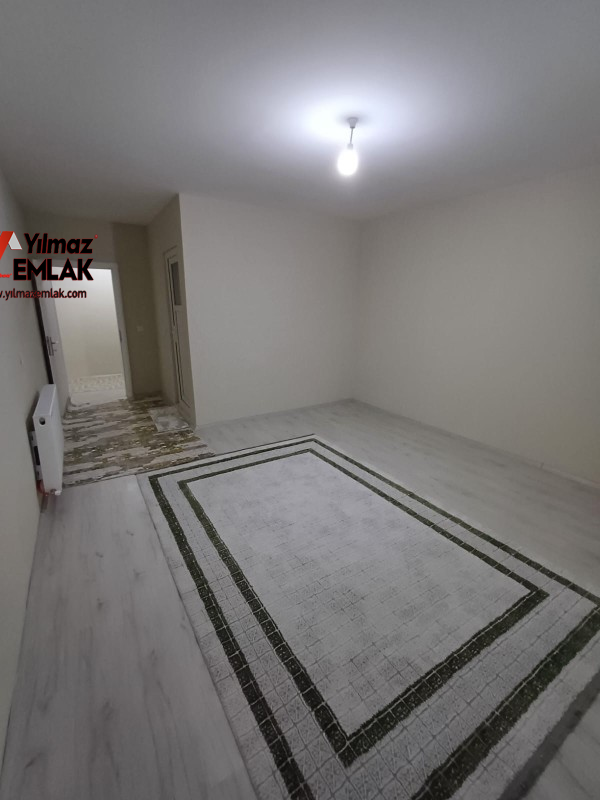 YILMAZ EMLAK'TAN TURGUT ÖZAL MAH. EN ÜST KAT SATILIK 2+1 DAİRE