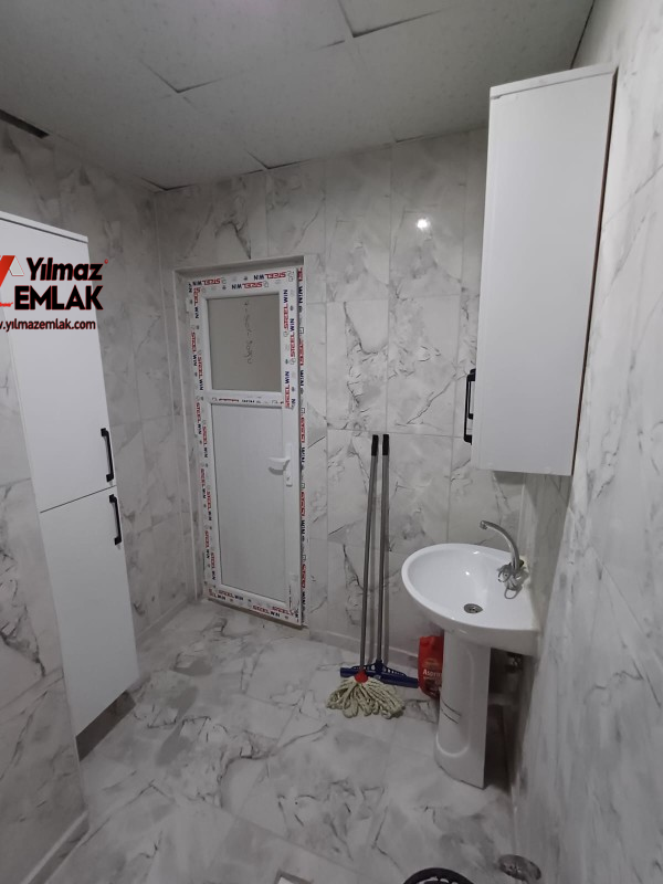 YILMAZ EMLAK'TAN TURGUT ÖZAL MAH. EN ÜST KAT SATILIK 2+1 DAİRE
