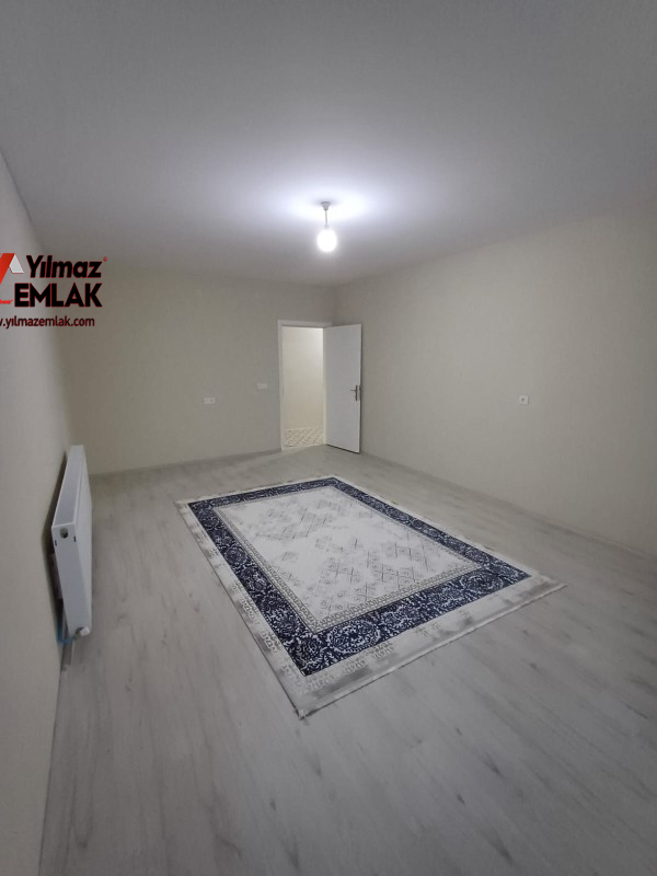YILMAZ EMLAK'TAN TURGUT ÖZAL MAH. EN ÜST KAT SATILIK 2+1 DAİRE