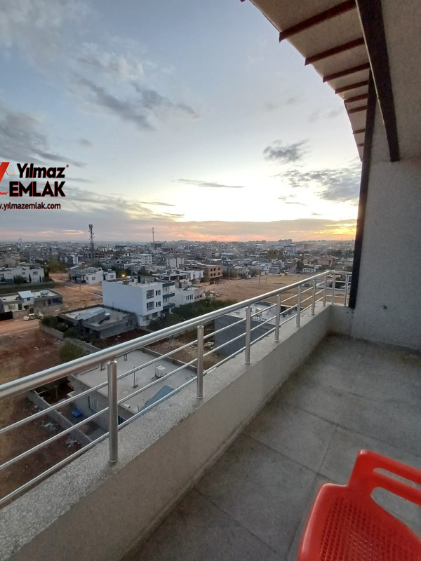 YILMAZ EMLAK'TAN TURGUT ÖZAL MAH. EN ÜST KAT SATILIK 2+1 DAİRE