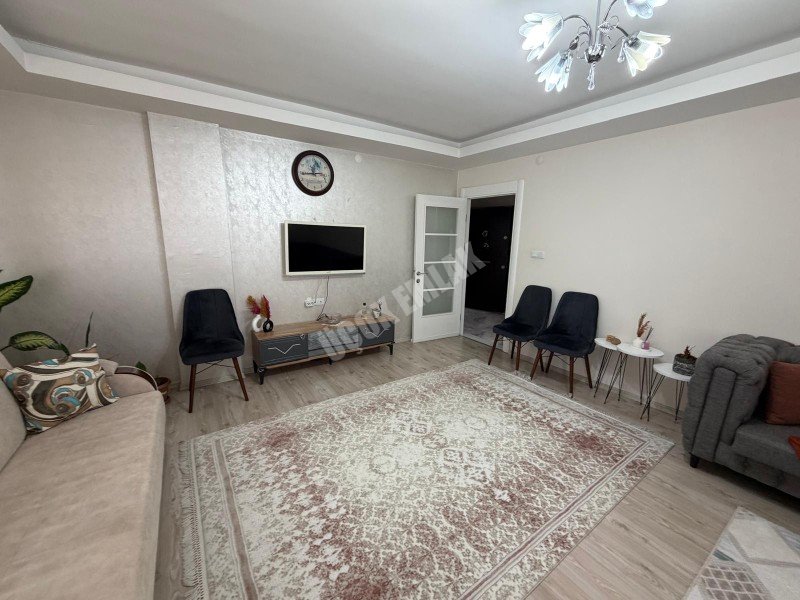 AFYON ÜÇOK EMLAKTAN KANLICA MAH 4+1 150M² EBEVEYN BANYOLU GENİŞ SATILIK DAİRE