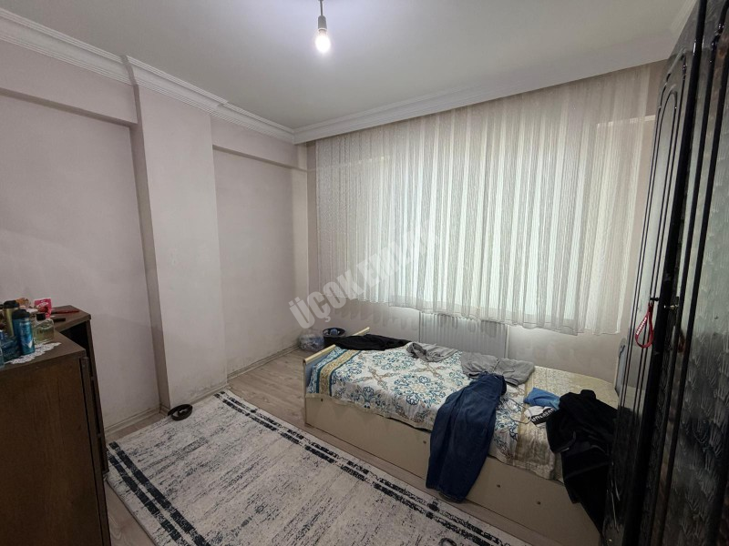 AFYON ÜÇOK EMLAKTAN KANLICA MAH 4+1 150M² EBEVEYN BANYOLU GENİŞ SATILIK DAİRE