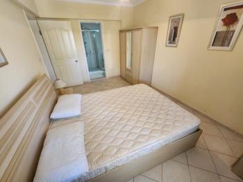 ÇAMLIK MAHALLESİ’NDE HAVUZLU SİTE İÇERİSİNDE 2+1 EŞYALI YÜKSEK ZEMİN KAT SATILIK DAİRE