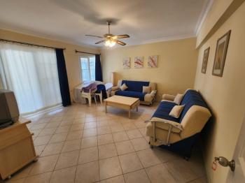 ÇAMLIK MAHALLESİ’NDE HAVUZLU SİTE İÇERİSİNDE 2+1 EŞYALI YÜKSEK ZEMİN KAT SATILIK DAİRE