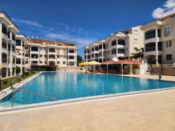 ÇAMLIK MAHALLESİ’NDE HAVUZLU SİTE İÇERİSİNDE 2+1 EŞYALI YÜKSEK ZEMİN KAT SATILIK DAİRE