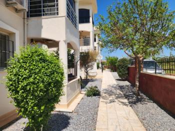 ÇAMLIK MAHALLESİ’NDE HAVUZLU SİTE İÇERİSİNDE 2+1 EŞYALI YÜKSEK ZEMİN KAT SATILIK DAİRE