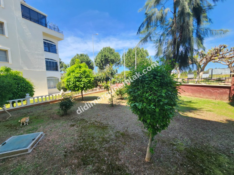 ÇAMLIK MAHALLESİ’NDE HAVUZLU SİTE İÇERİSİNDE 2+1 EŞYALI YÜKSEK ZEMİN KAT SATILIK DAİRE