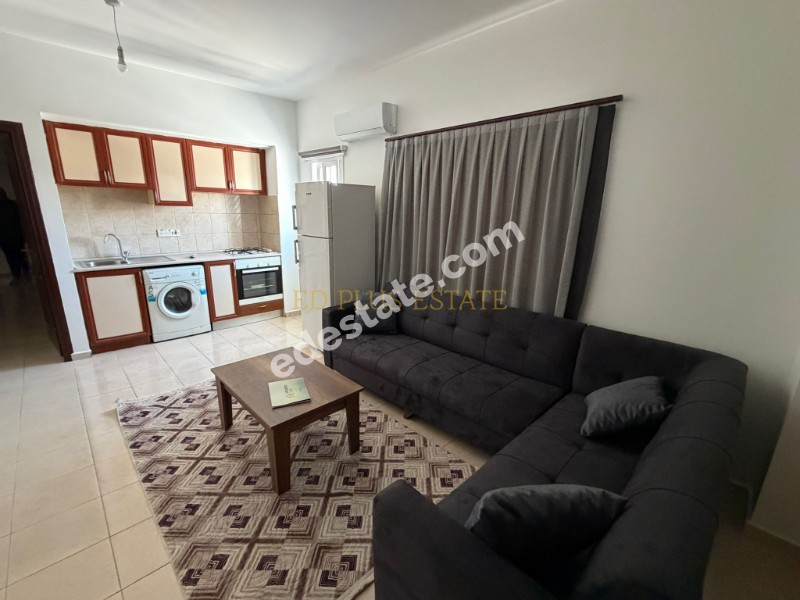 Lefkoşa Hamitköy'de  Full Eşyalı KİRALIK  2+1 Daire 