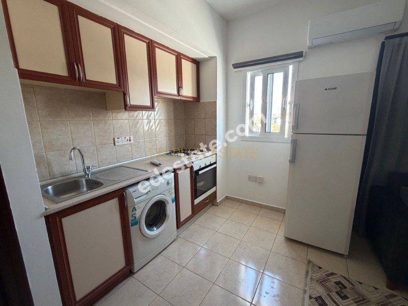 Lefkoşa Hamitköy'de  Full Eşyalı KİRALIK  2+1 Daire 