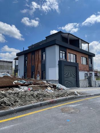 GÜVENAY - ÇORUM SİLMKENT BÖLGESİNDE SATILIK LÜKS VİLLA