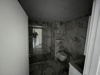 GÜVENAY - ÇORUM ÇEPNİ İNÖNÜ CADDESİ ÜZERİ 2+1 KİRALIK SIFIR DAİRE 