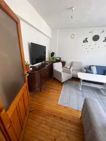 GÜVENAY - ÇORUM ÇÖPLÜ MAH. YENİ BELEDİYE CİVARINDA 2+1 SATILIK DAİRE 