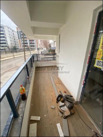 GÜVENAY -ÇORUM ULUKAVAK MAHALLESİ UBEYDİ GAZİ OKULU KARSISI 2+0 SATILIK DAİRE 
