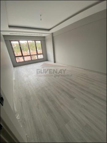 GÜVENAY - ÇORUM BİNEVLER MEVKİİNDE SİTE İÇERİSİNDE 4+1 SIFIR DAİRELER