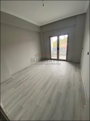 GÜVENAY - ÇORUM BİNEVLER MEVKİİNDE SİTE İÇERİSİNDE 4+1 SIFIR DAİRELER