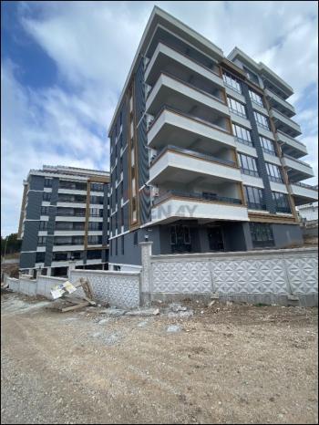 GÜVENAY - ÇORUM BİNEVLER MEVKİİNDE SİTE İÇERİSİNDE 4+1 SIFIR DAİRELER