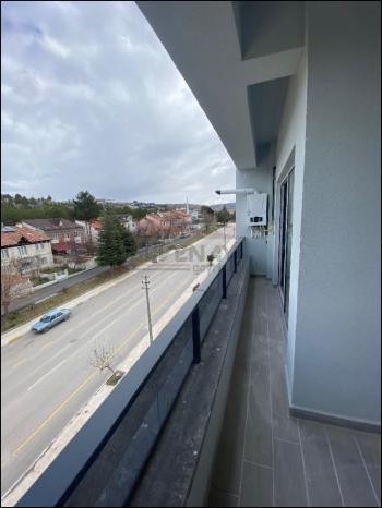 GÜVENAY - ÇORUM BİNEVLER MEVKİİNDE SİTE İÇERİSİNDE 4+1 SIFIR DAİRELER
