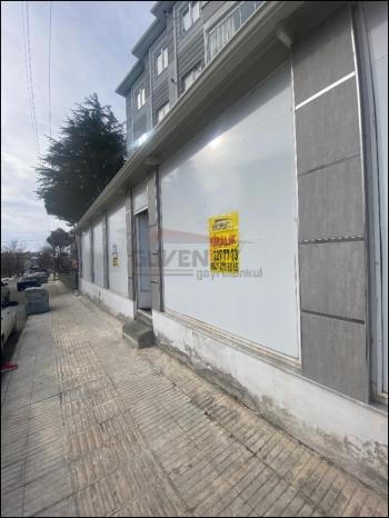 GÜVENAY - ÇORUM KALE MAH. İNÖNÜ LİSESİ CİVARI KİRALIK DÜKKAN 