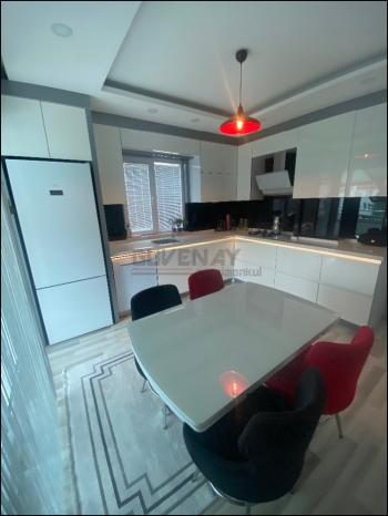 GÜVENAY - ÇORUM BAHAR CADDESİ SÜLEYMANCILAR YURDU KARŞISI SATILIK DAİRE 