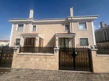 KARŞIYAKA MAH BAŞARI VİLLALARINDA SATILIK VİLLA