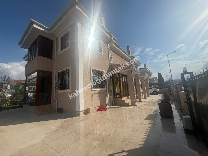 KARŞIYAKA MAH BAŞARI VİLLALARINDA SATILIK VİLLA
