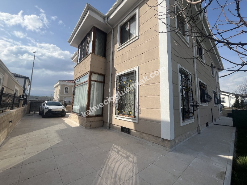 KARŞIYAKA MAH BAŞARI VİLLALARINDA SATILIK VİLLA