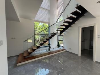 Girne Ozanköy'de Türk Malı, Özel Yüzme Havuzlu, 3+1, Modern Tasarım Satılık Villa