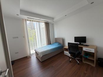 Girne Ozanköy'de Türk Malı, Özel Yüzme Havuzlu, 3+1, Modern Tasarım Satılık Villa
