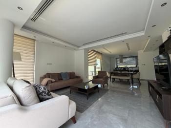 Girne Ozanköy'de Türk Malı, Özel Yüzme Havuzlu, 3+1, Modern Tasarım Satılık Villa