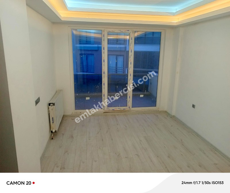 MUDANYA HALİTPAŞA 'da TEK BLOKLU SİTEDE 320 M2 ÇİFT TERASLI 5+1 DUBLEKS DAİRE