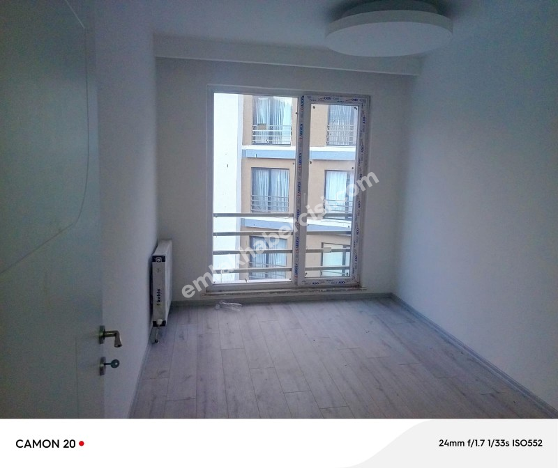 MUDANYA HALİTPAŞA 'da TEK BLOKLU SİTEDE 320 M2 ÇİFT TERASLI 5+1 DUBLEKS DAİRE