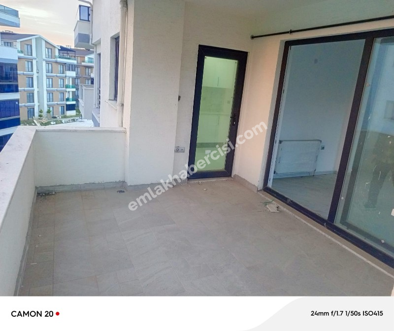 MUDANYA HALİTPAŞA 'da TEK BLOKLU SİTEDE 320 M2 ÇİFT TERASLI 5+1 DUBLEKS DAİRE