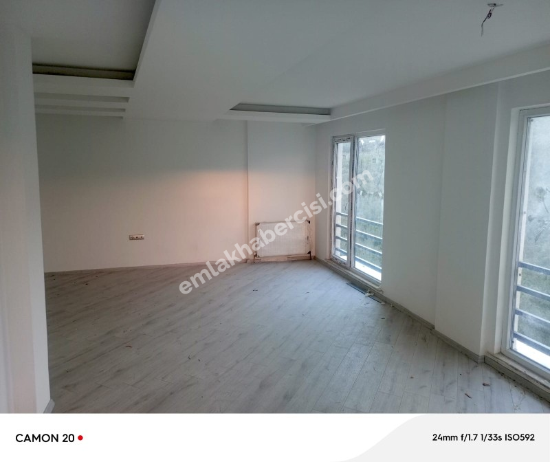 MUDANYA HALİTPAŞA 'da TEK BLOKLU SİTEDE 320 M2 ÇİFT TERASLI 5+1 DUBLEKS DAİRE