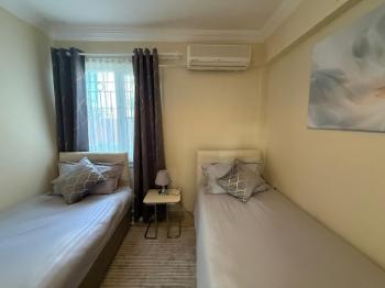 Didim Royal Marina Sitesi Satılık Daire - Bahçe Kat Modern Yenilenmiş