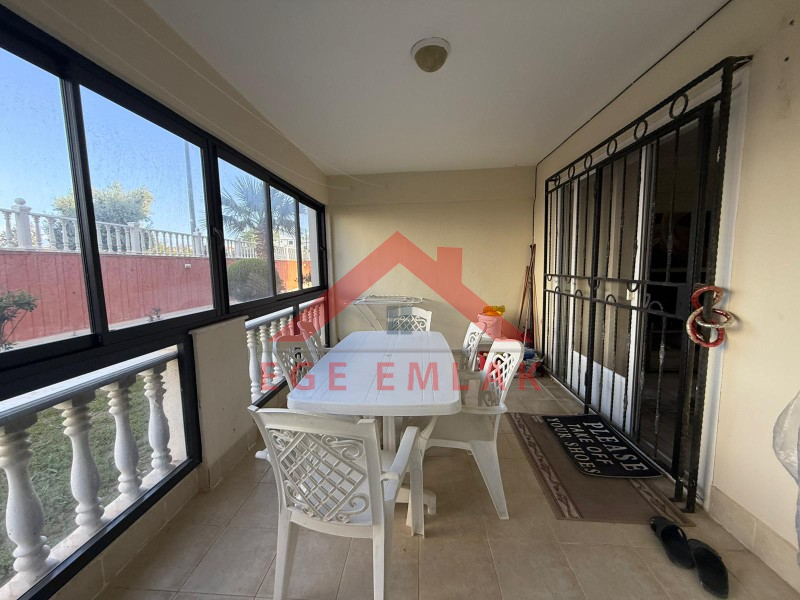 Didim Royal Marina Sitesi Satılık Daire - Bahçe Kat Modern Yenilenmiş