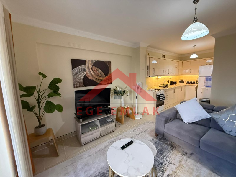 Didim Royal Marina Sitesi Satılık Daire - Bahçe Kat Modern Yenilenmiş